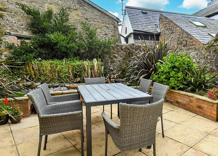 2 Bed In Tenby 87834